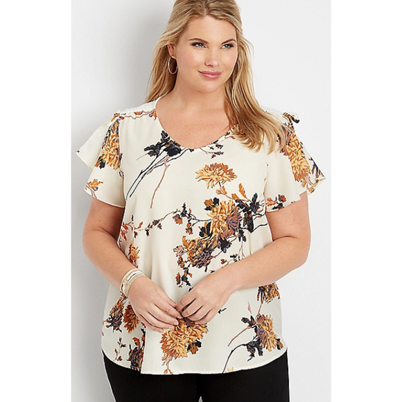 Maurices Tops - Maurices Ivory Floral V-Neck Chiffon Ruffle Short Sleeve Top Womans Size Large